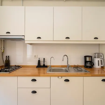 2 Bedroom W. Balcony And Sea View @ Cihangir No:5 * Istambul