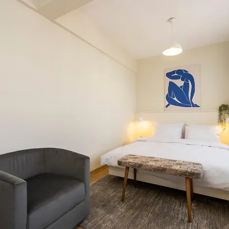 2 Bedroom W. Balcony And Sea View @ Cihangir No:5 Appartement Istambul
